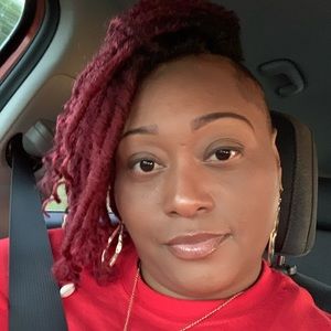 Meet your Posher, Laquita